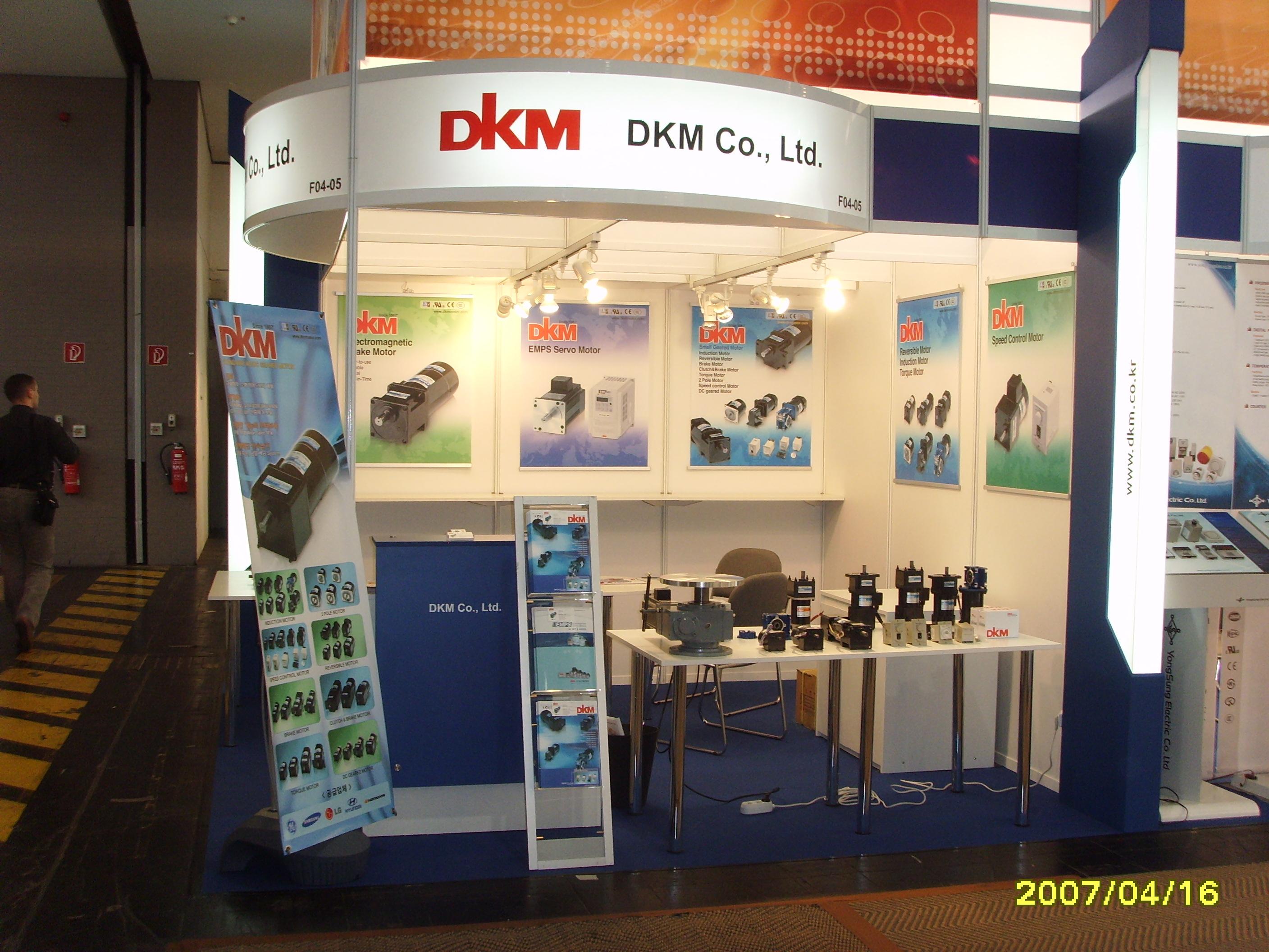 SSL27833.JPG